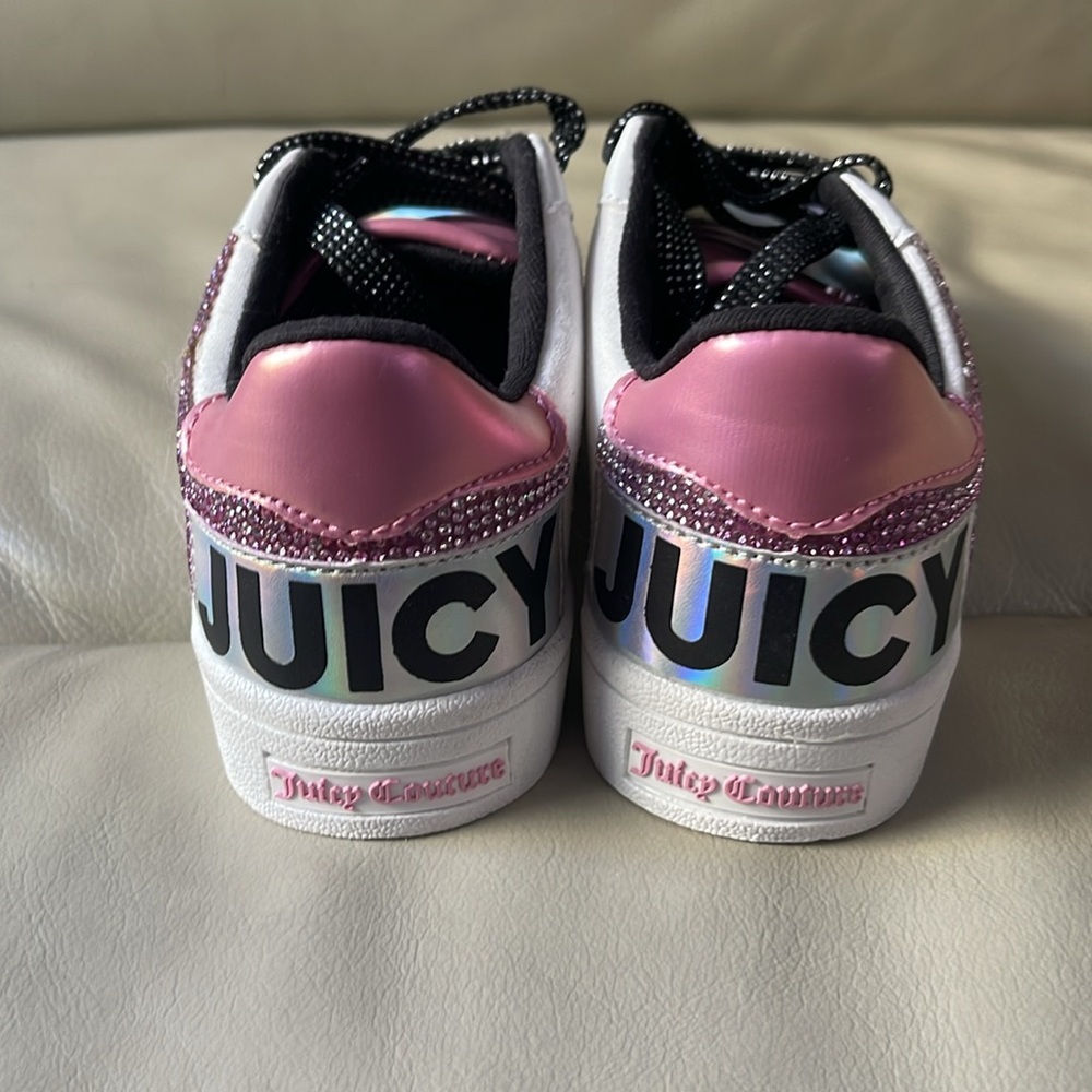 JUICY COUTURE SNEAKERS - Picture 3 of 5